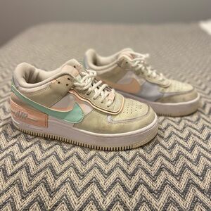 Nike Air Force 1 Sneakers - Cream, Peach, Mint